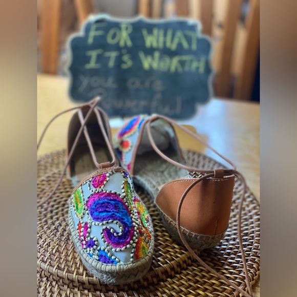 🍁142-You Are Exquisite ❤️Gairmo Footwear - Picture 1 of 10